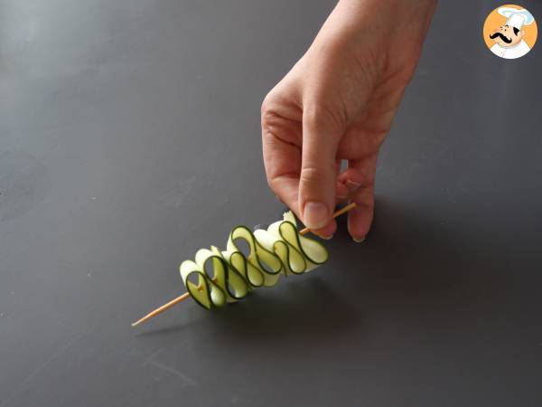 Zucchinispieße mit einer köstlichen, würzigen asiatischen Sauce - Zubereitung Schritt 4