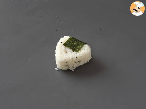 Onigiri mit Thunfisch, das kleine dreieckige Reissandwich aus Japan - おにぎり - Zubereitung Schritt 10