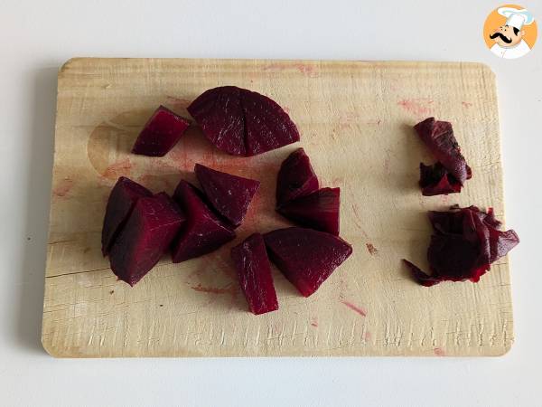 Rote-Bete-Crepes-Rollen mit Ricotta und Rucola - Zubereitung Schritt 1