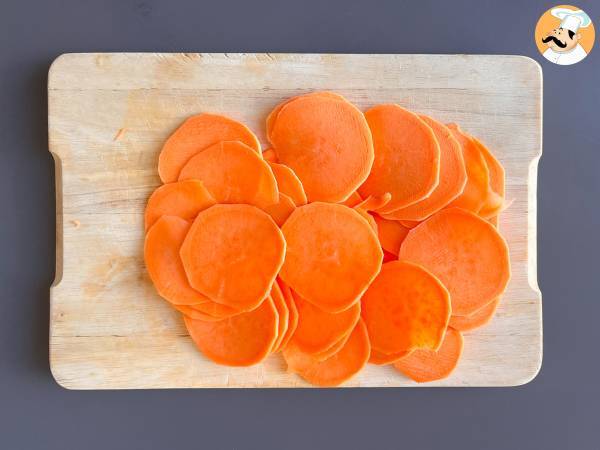 Süßkartoffelchips für die Mikrowelle - Zubereitung Schritt 1