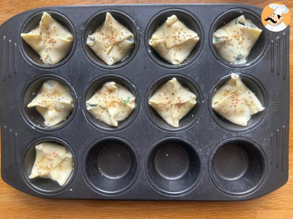 Mini-Blätterteigtaschen mit Spinat und Ziegenkäse - Zubereitung Schritt 9