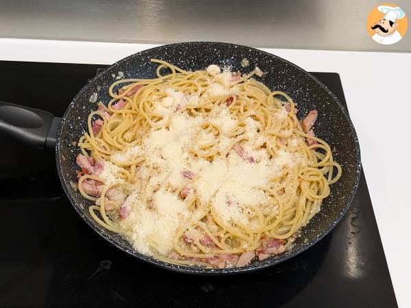 Nudeln mit Speck: einfach, günstig und cremig - Zubereitung Schritt 5