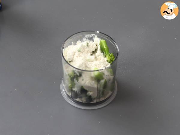 Supereinfache Brokkoli-Nudeln, um Kinder für Gemüse zu begeistern - Zubereitung Schritt 2