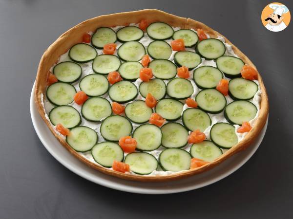 Erfrischende Sommertorte: Ricotta, Gurke und Räucherlachs - Zubereitung Schritt 9