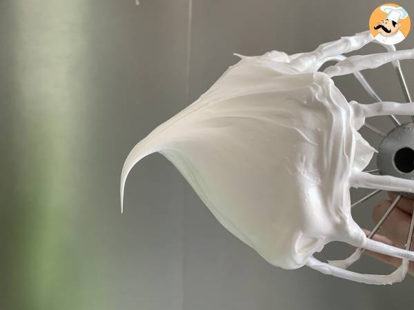 Baisers in Form von Rosen, zuckersüß! - Zubereitung Schritt 3