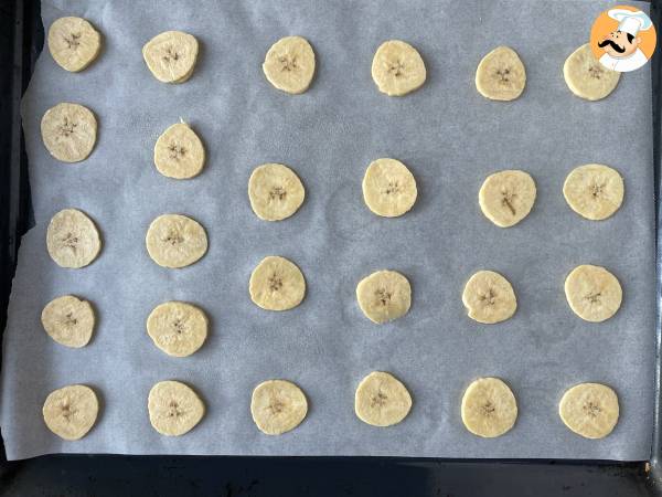 Im Ofen gebackene Kochbananenchips - Zubereitung Schritt 3