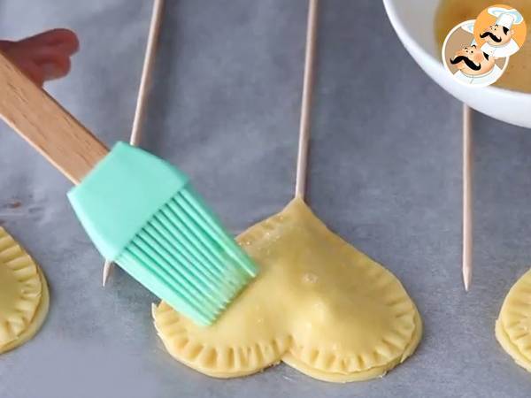 Pie Pops in Herzform für den Valentinstag - Zubereitung Schritt 6