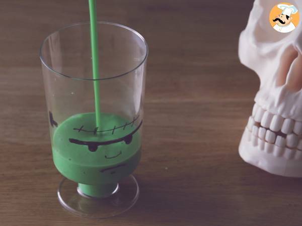 Frankenstein-Cremes für Halloween - Zubereitung Schritt 10