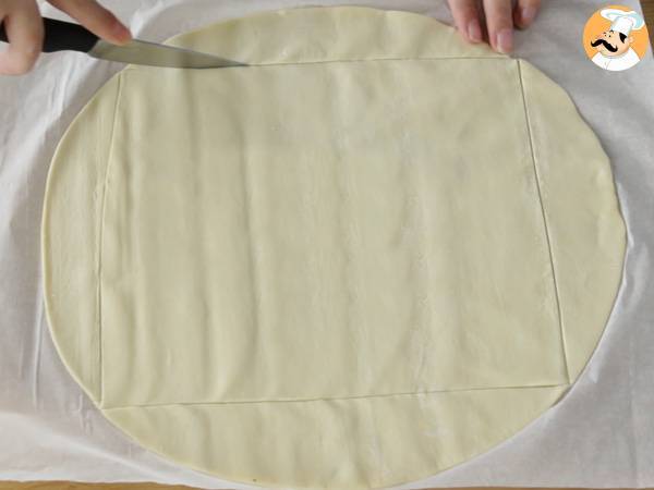 Blätterteigherzen mit Aufstrich zum Valentinstag - Zubereitung Schritt 1