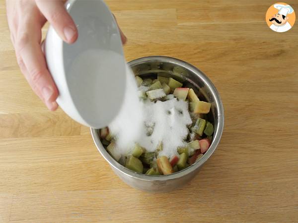 Einfacher Rhabarberkuchen - Zubereitung Schritt 1