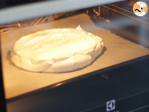 Einfache Erdbeer-Pavlova - Zubereitung Schritt 3