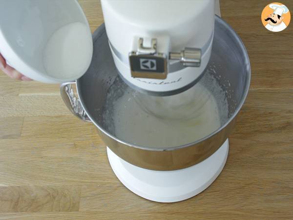 Cremiges Mango-Mousse - Zubereitung Schritt 6