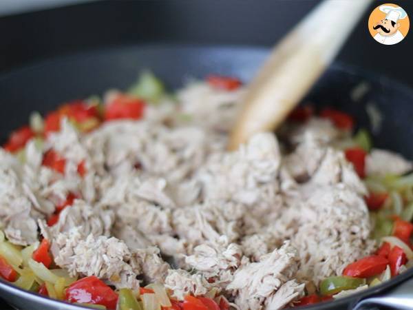 Empanada mit Thunfisch auf spanische Art - Zubereitung Schritt 3