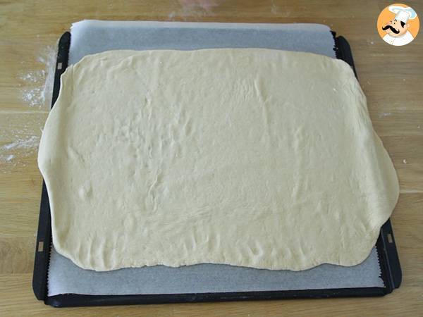 Empanada mit Thunfisch auf spanische Art - Zubereitung Schritt 8