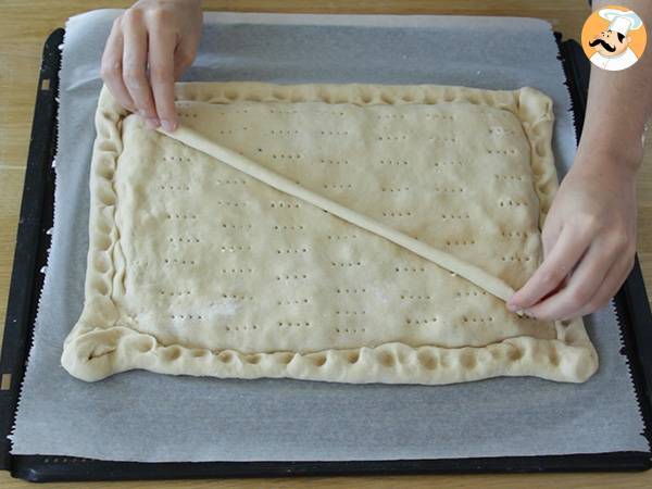 Empanada mit Thunfisch auf spanische Art - Zubereitung Schritt 12