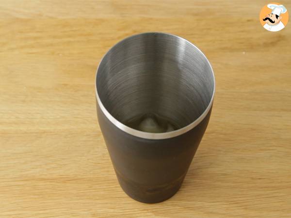 Cocktail mit Floc de gascogne : Floc Beauty - Zubereitung Schritt 1