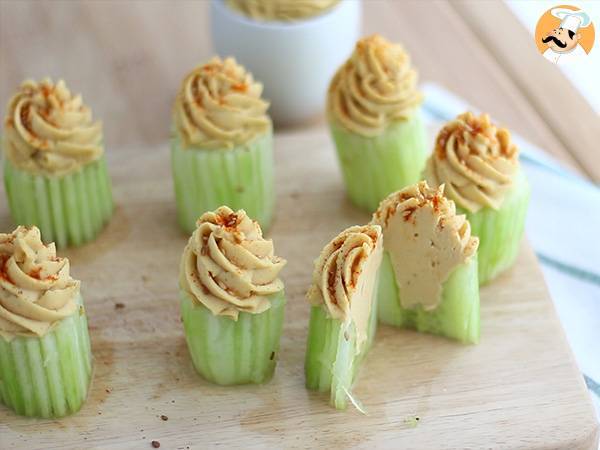 Vegane Cupcakes aus Gurken und Hummus - Zubereitung Schritt 6