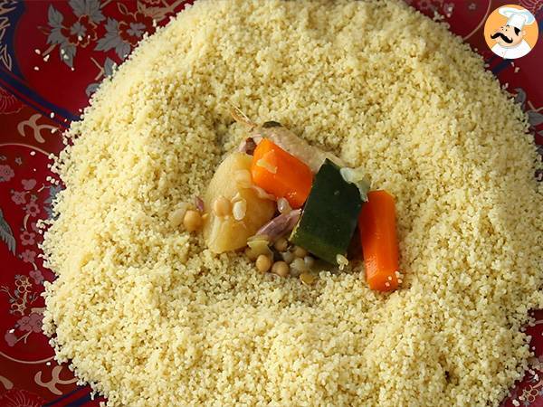 Traditionelles marokkanisches Couscous mit Huhn - Zubereitung Schritt 10