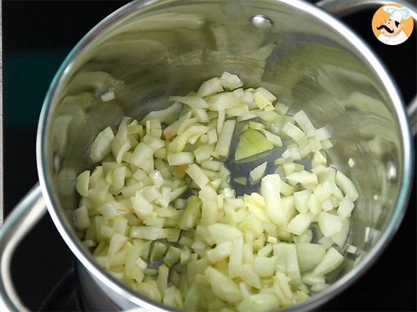 Einfache Kohlsuppe - Zubereitung Schritt 1