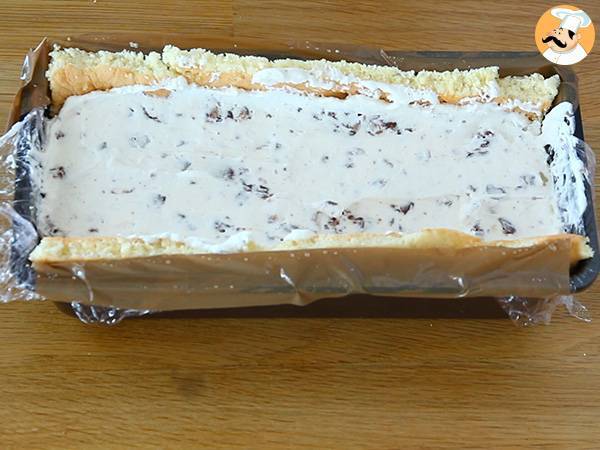 Weihnachtsstollen mit Ferrero Rochers - Zubereitung Schritt 7
