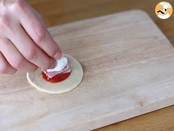 Pizzabälle zum Teilen - Zubereitung Schritt 2