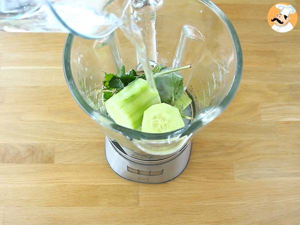 Gurken-Mojito, alkoholfreier Cocktail - Zubereitung Schritt 1