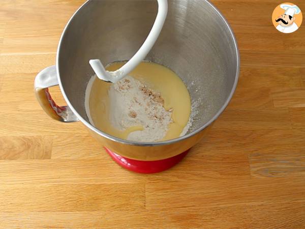 Croissants mit Kondensmilch - Zubereitung Schritt 1