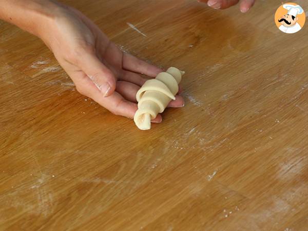 Croissants mit Kondensmilch - Zubereitung Schritt 5