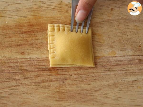 Ravioli mit Ricotta, das Rezept Schritt für Schritt erklärt - Zubereitung Schritt 7