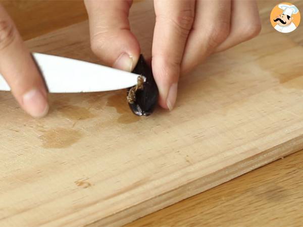 Moules marinières, ein einfaches und köstliches Rezept - Zubereitung Schritt 1