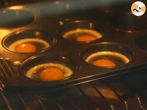 Englische Muffins mit Ei und Speck - Zubereitung Schritt 2