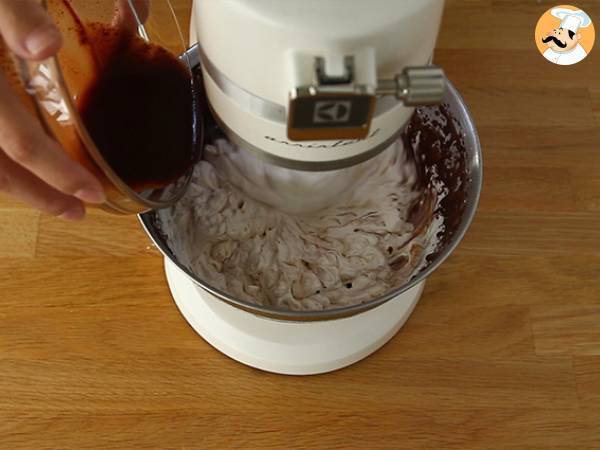 Gefrorener Cappuccino, ein köstliches Dessert aus Kaffee - Zubereitung Schritt 2