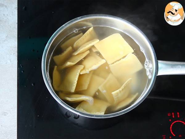 Wie kann man frische Nudeln selbst herstellen? - Zubereitung Schritt 5