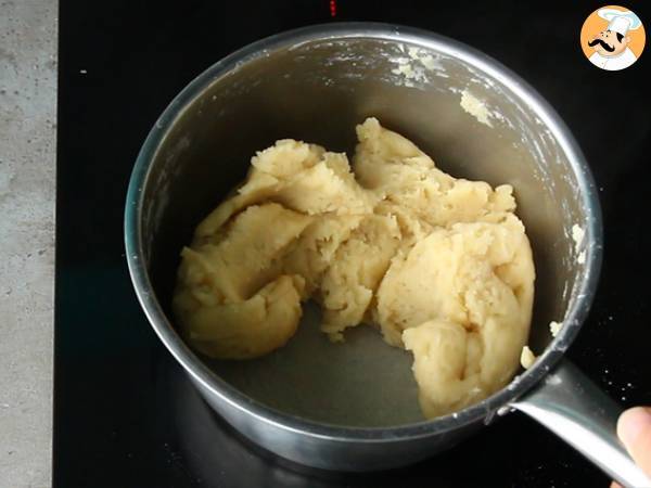 Eclairs mit Pistaziencreme und Himbeeren - Zubereitung Schritt 7