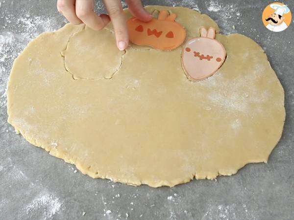 Molang Halloween verziertes Mürbegebäck - Zubereitung Schritt 3