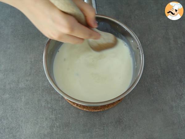 Vanille-Panna-Cotta mit Aprikosencoulis - Zubereitung Schritt 2