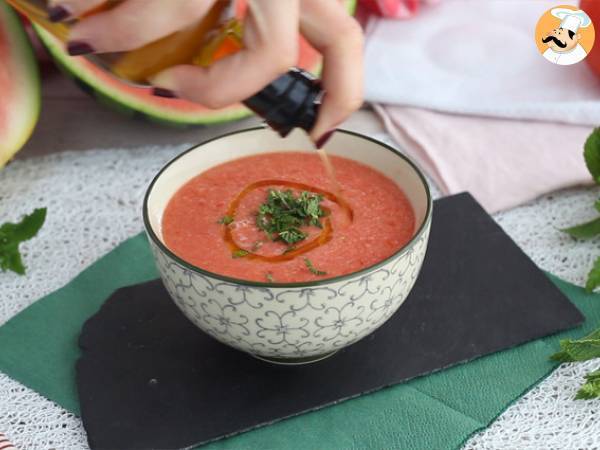 Kalte Suppe mit Wassermelone und Tomate - Zubereitung Schritt 2