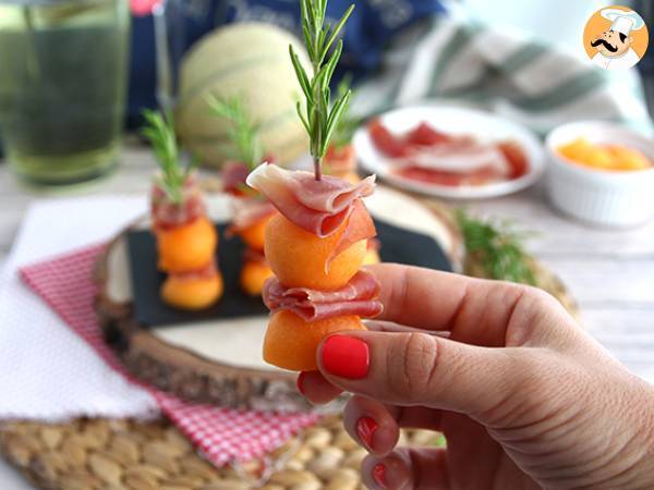 Aperitifspieße Melone, Schinken, Rosmarin - Zubereitung Schritt 4