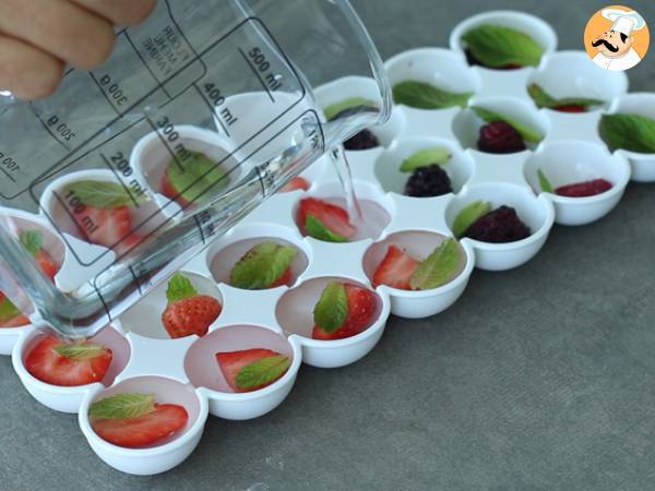 Eis mit roten Früchten - Zubereitung Schritt 2