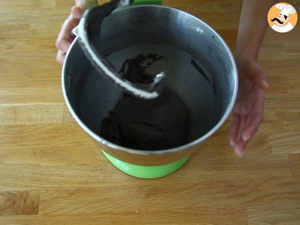 Schwarze Buns mit Tintenfischtinte - Zubereitung Schritt 2
