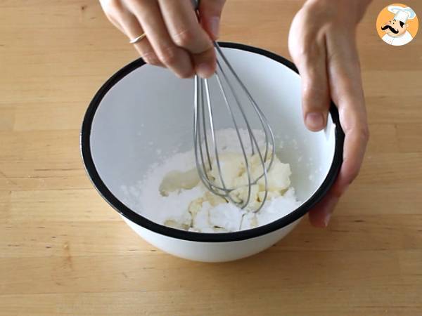 Karottenbiskuit mit Käsekuchenfüllung - Zubereitung Schritt 8