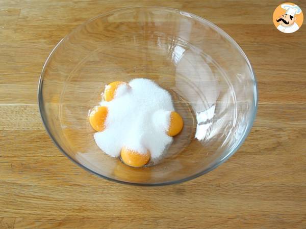 Schichtkuchen mit Erdbeeren und Mascarponecreme - Zubereitung Schritt 1