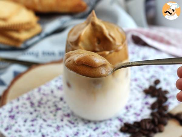 Dalgona-Kaffee-Mousse - Zubereitung Schritt 3