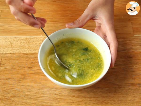 Gefüllte Mozzarella-Pizza-Krone - Zubereitung Schritt 1