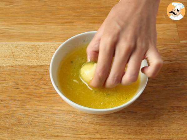 Gefüllte Mozzarella-Pizza-Krone - Zubereitung Schritt 4