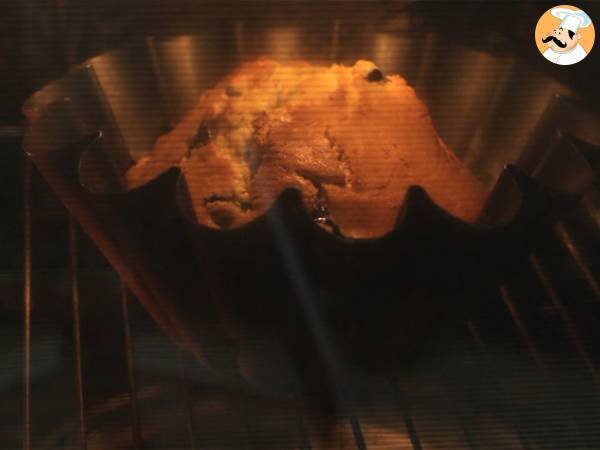 Pyrenäentorte mit Heidelbeeren - Zubereitung Schritt 3