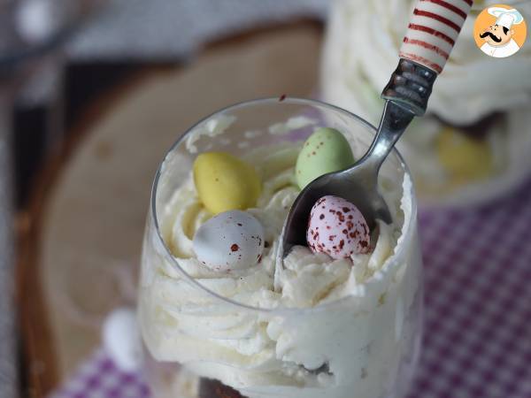 Ostergläser mit Brownie und Schlagsahne - Zubereitung Schritt 7