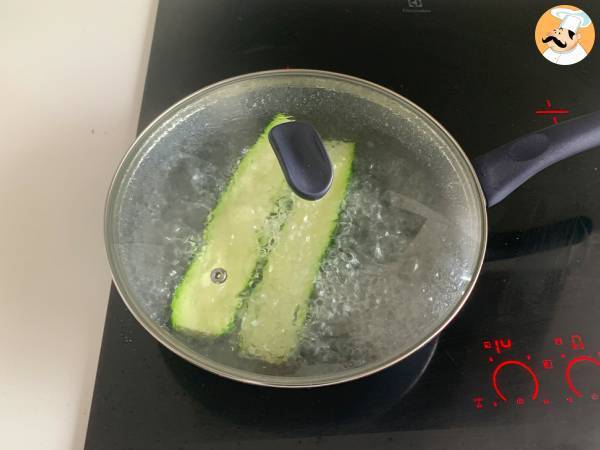 Wie macht man mit Sardinen gefüllte Zucchini? - Zubereitung Schritt 1