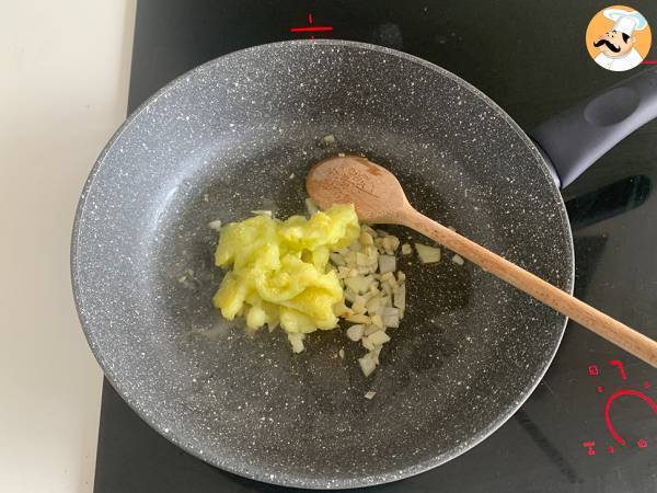 Wie macht man mit Sardinen gefüllte Zucchini? - Zubereitung Schritt 2