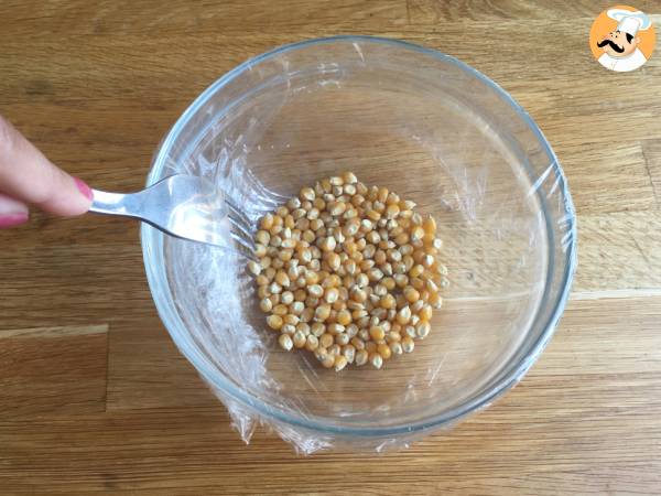 Ölfreies Popcorn für die Mikrowelle - Zubereitung Schritt 2